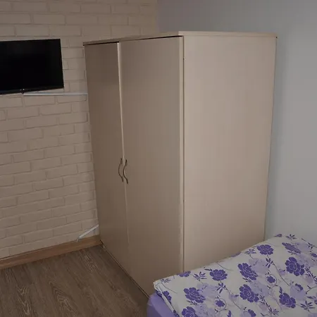 Hostel Koesk Otel