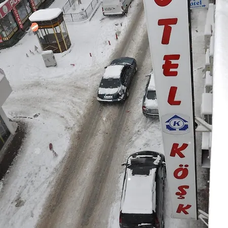 Koesk Otel *
